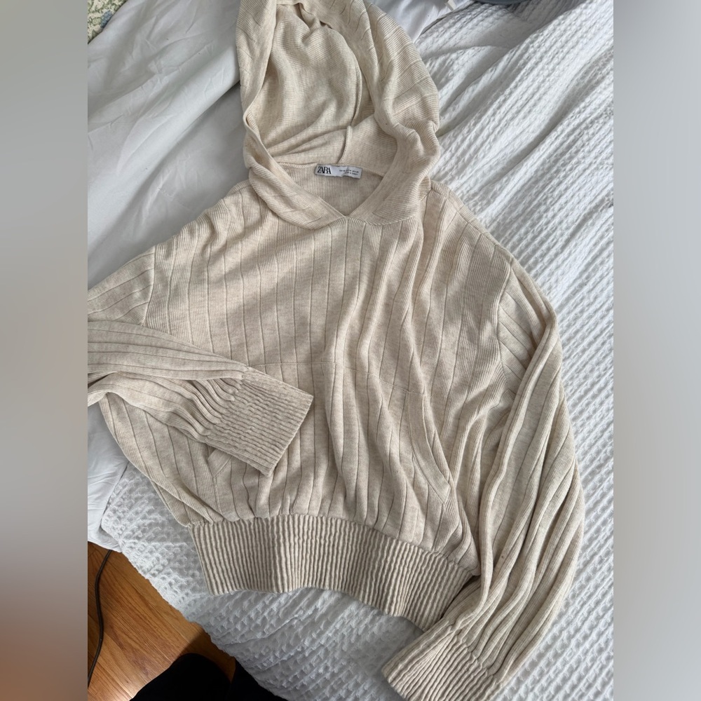 Zara Beige Ribbed Hoodie Sweater